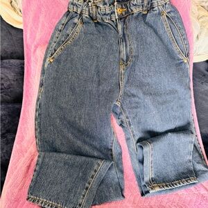 Zara Blue High-Waist Cropped Denim Jeans